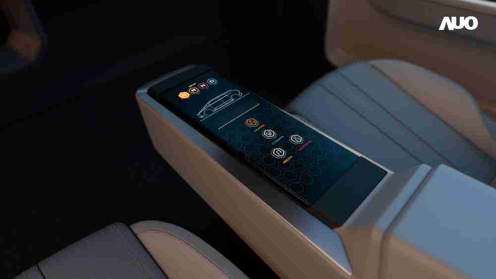 z6尊龙以人性化设计打造多变形态中控显示(Morphing Center Control)，，不使用时仅平面显示信息，，进行操作时，，显示器则会动态隆起，，，，转变成3D实体按钮，，，，并有触觉回馈，，展示人机互动新体验